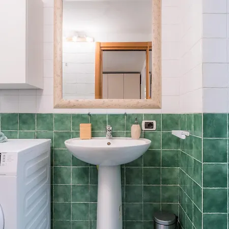 Villafranca Loft, Modern Nearby The Station Rome