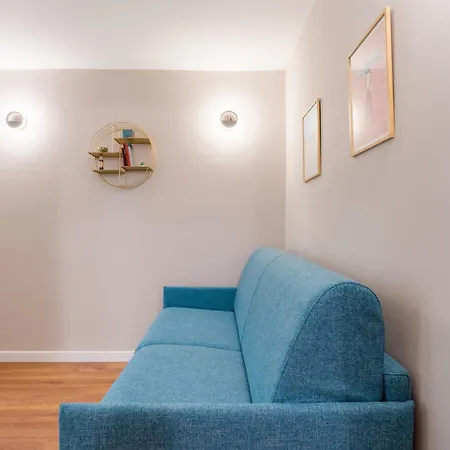 Villafranca Loft, Modern Nearby The Station Apartamento Roma